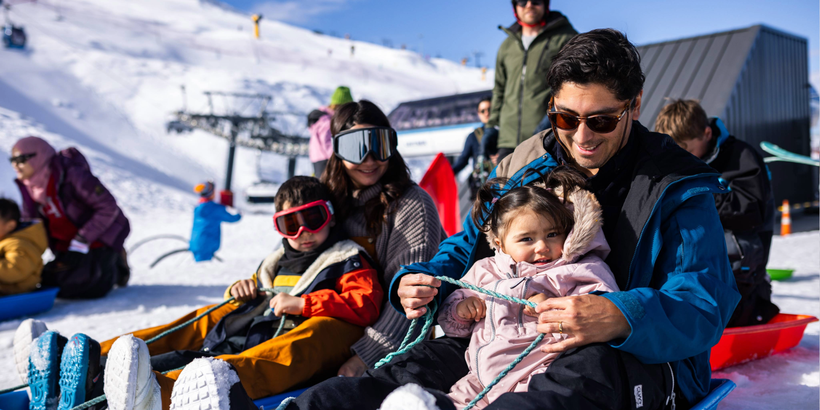 Early Winter Snowplay & Sightseeing Package